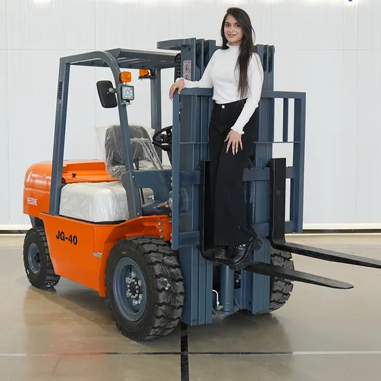 Empilhadeira a diesel com frete grátis, 1,5 tonelada, 3 toneladas, 4.000 libras, 5.000 libras, elevador de contêineres para armazém agrícola, empilhadeira a gás GLP